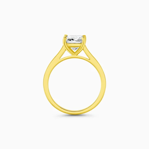 18K Yellow Gold Solitaire Radiant Diamond Ring - Image 2